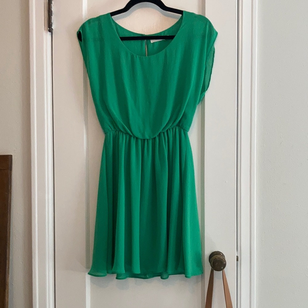Lush Keyhole Back Dress
